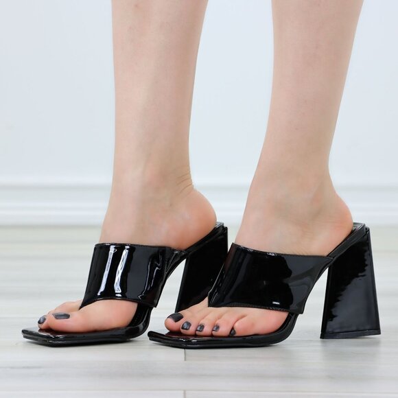 Black Patent Heeled Mules Open Toe Slip-On Chunky Block Sandals - Picture 11 of 11